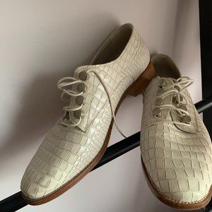 Leather Woman Size 11 Pertini Off White